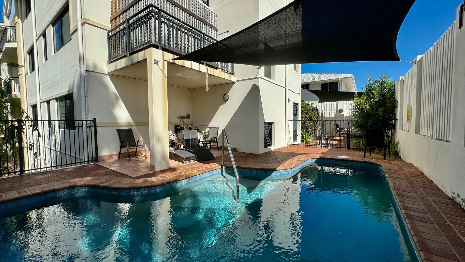 Townsville Apartments And Homes On The Strand
